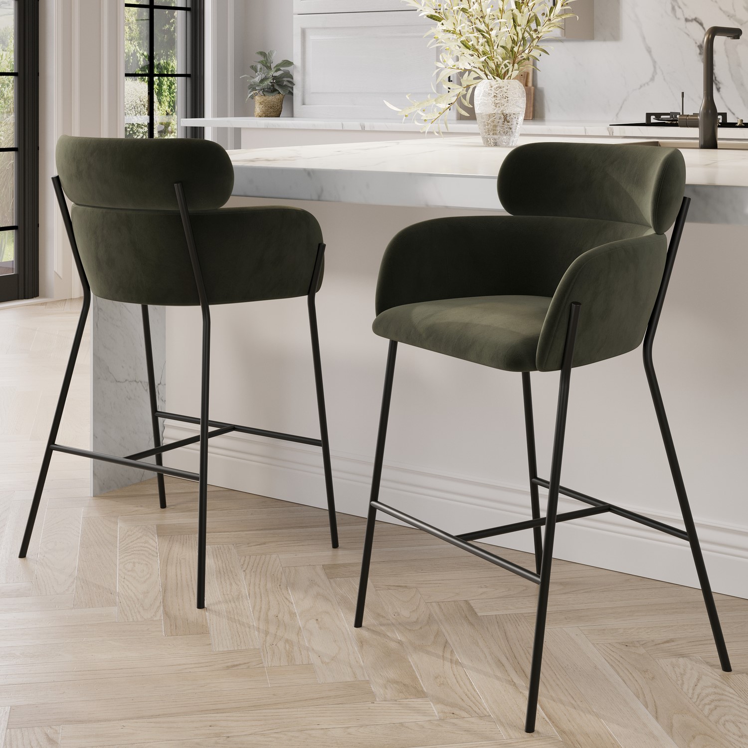 Set 2 Velvet Curved Kitchen Stools Back