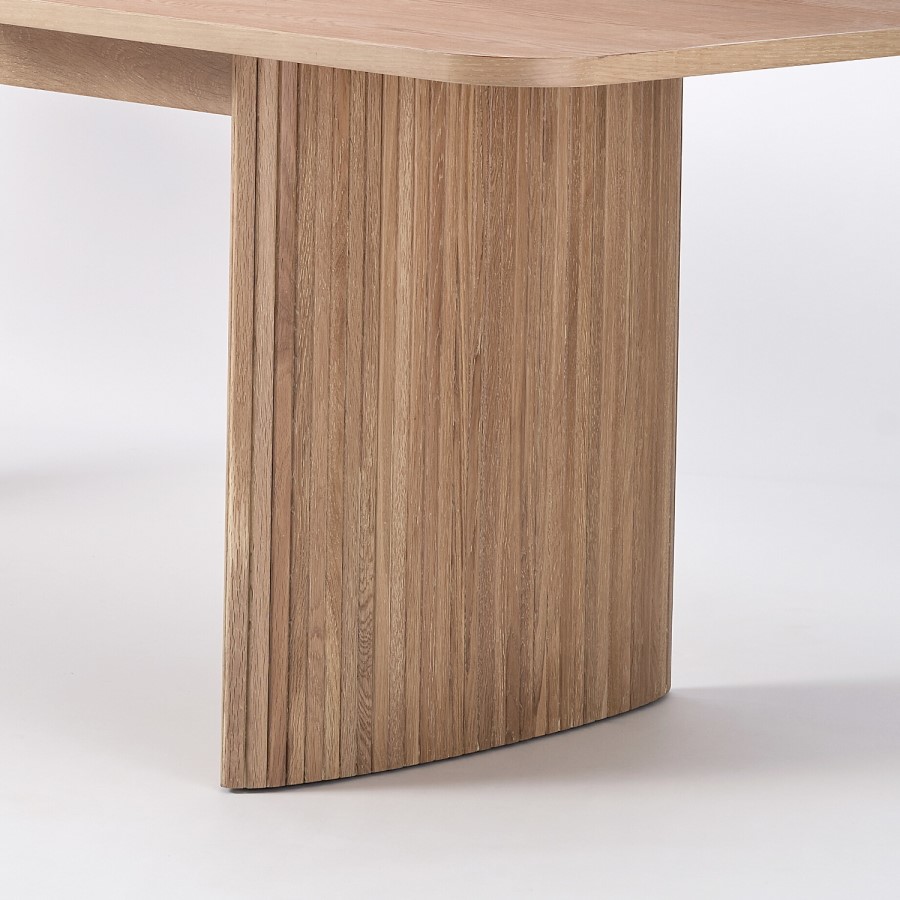 Oak Extendable Dining Set with 8 Rattan Effect Chairs - Jarel