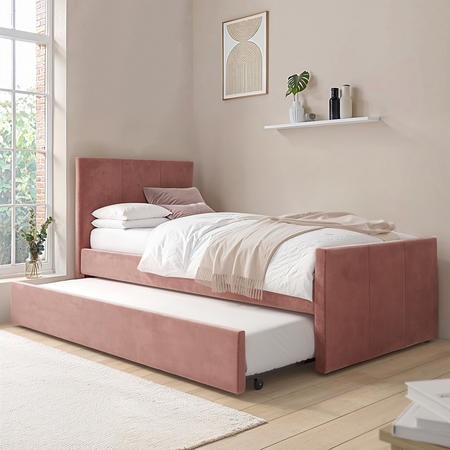 Single Guest Bed with Trundle and 2 Mattresses in Pink Velvet - Layla ...