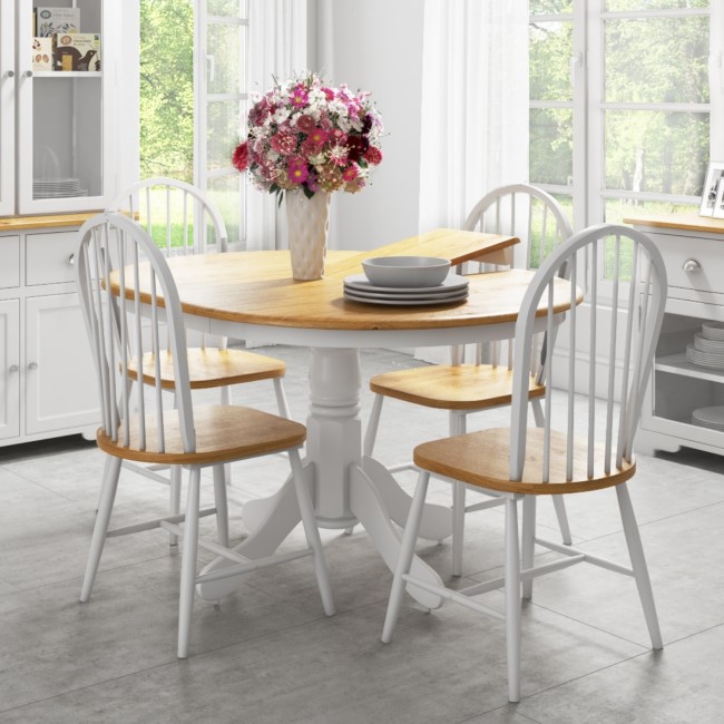 Round Extendable Dining Set with 4 Chairs in Oak & White - Rhode Island