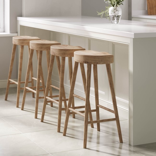 Set of 3 Solid Weathered Oak Kitchen Counter Stools - 70cm - Rayne