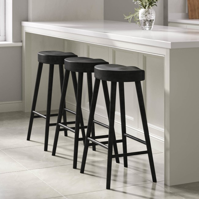 Set of 3 Black Solid Oak Kitchen Counter Stools - 70cm - Rayne