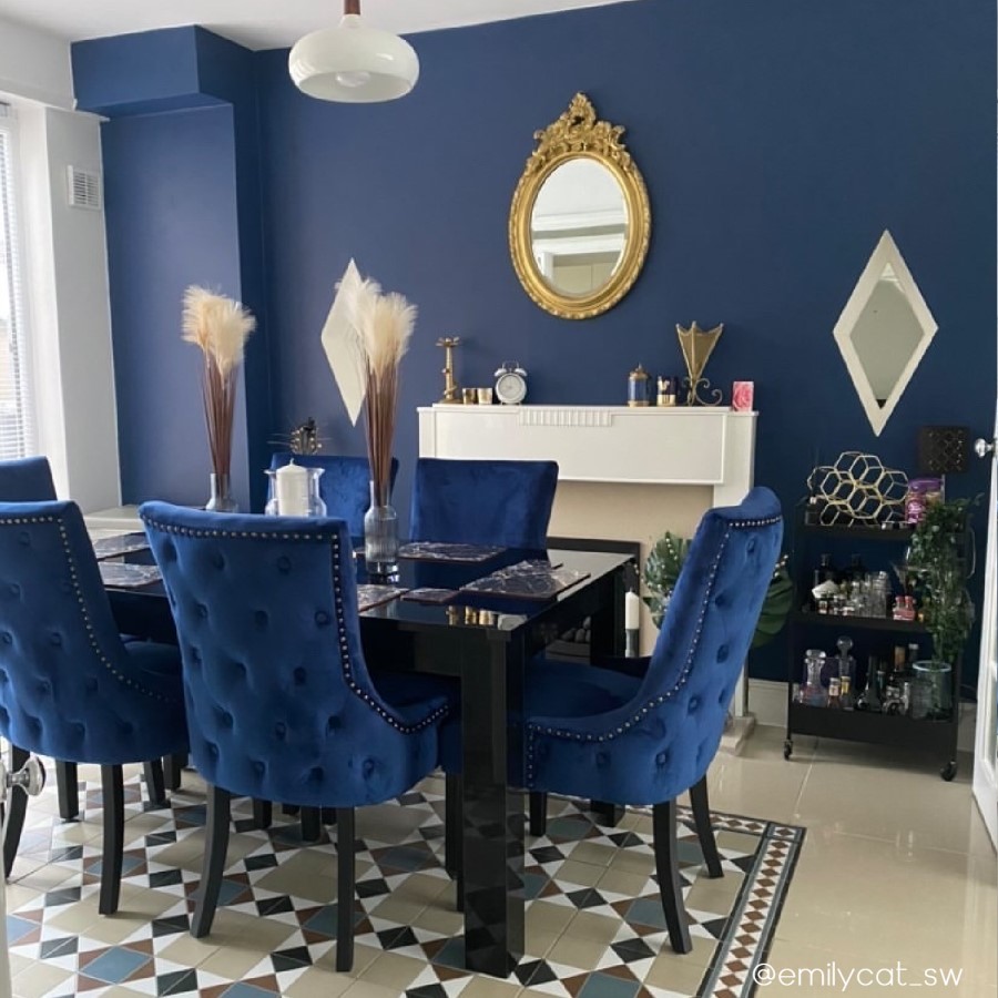 Black High Gloss Extending Dining Table with 6 Navy Blue Velvet Dining Chairs