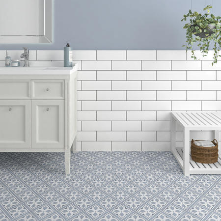 Blue Patterned Floor Tile 330 x 330mm - Belgravia