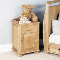 Baumhaus Amelie Oak Bedside Cabinet