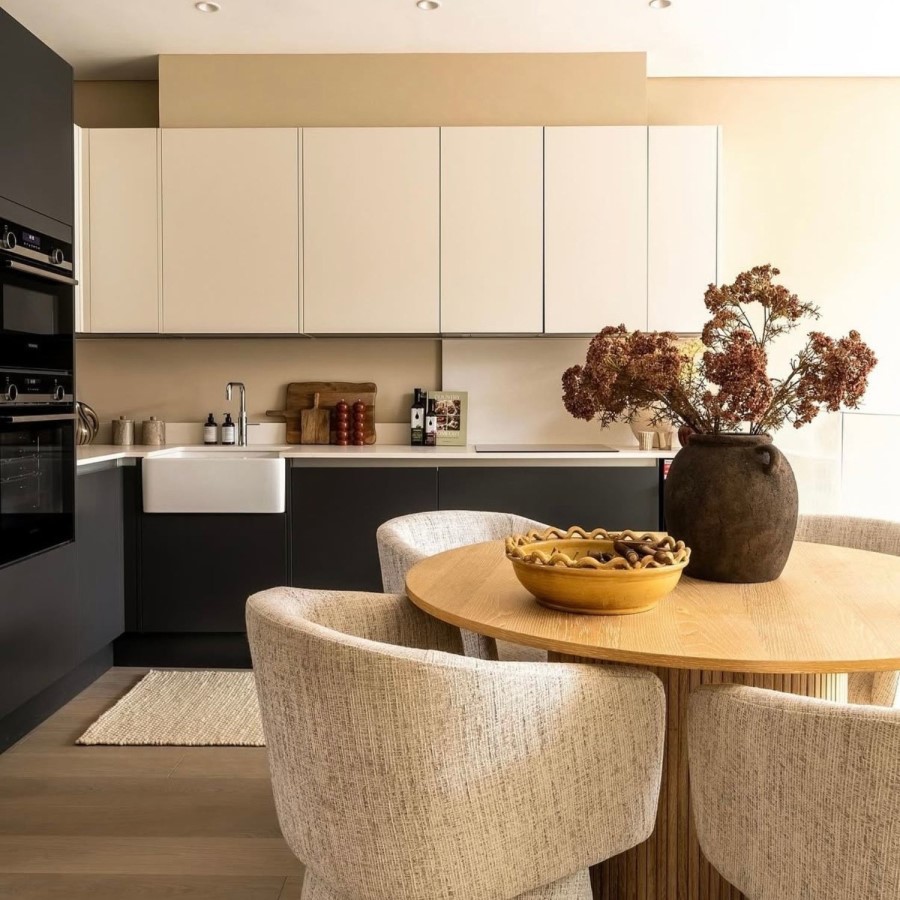 Cream Upholstered Curved Tub Swivel Accent Chair - Cher