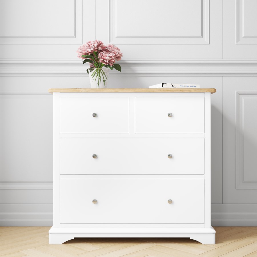 GRADE A1 - Darley Two Tone Chest of Drawers in Soild Oak and White