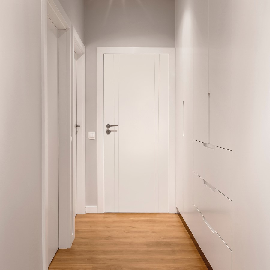White Fully Finished Internal Door - 1981 x 610 x 35mm - Capri