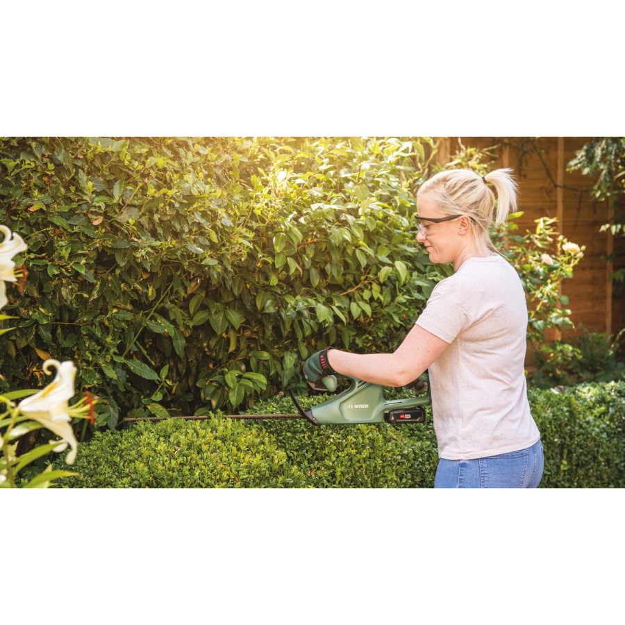 Bosch Easycut 18V 450mm Cordless Hedge Trimmer - Green