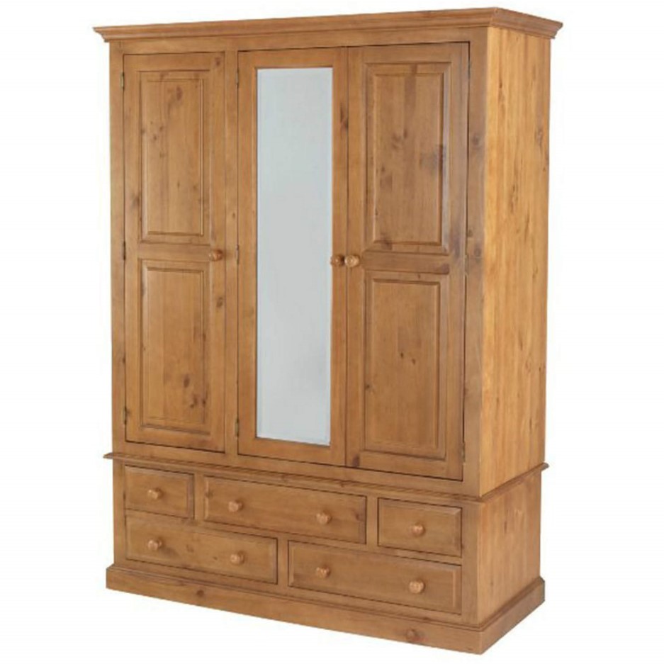 Heritage Furniture Hendon Solid Pine Triple Wardrobe with Drawers