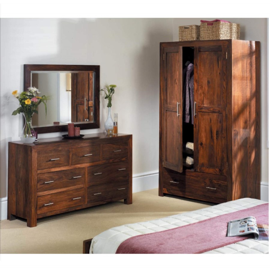 Heritage Furniture UK Laguna Sheesham 3+4 Drawer Chest