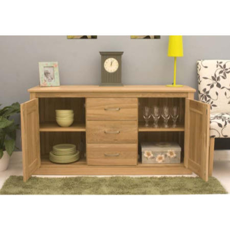 Baumhaus Mobel Solid Oak 2 Door 3 Drawer Sideboard