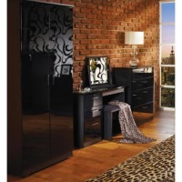 Emmeline High Gloss 3 Piece Bedroom Set in Black - 
