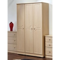 Welcome Furniture Amelie 3 Door Wardrobe in Light Oak