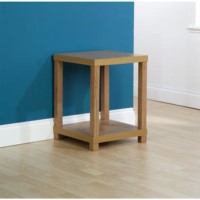 Mountrose Chicago Side Table in Oak