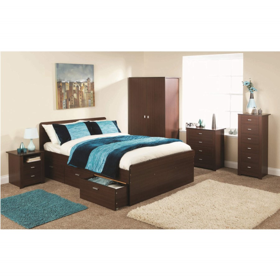 Mountrose Oakdale 4 Drawer Chest in Walnut