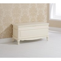 Mountrose Provencal Ottoman in Ivory