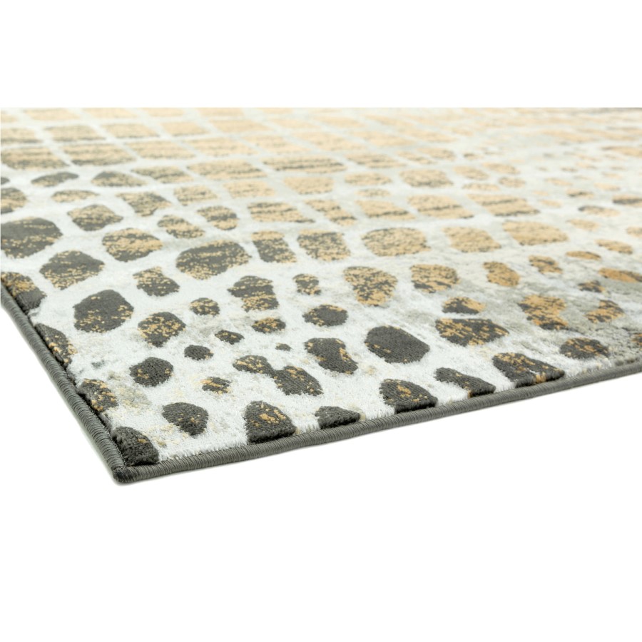 Giraffe Print Rug - 120x170cm