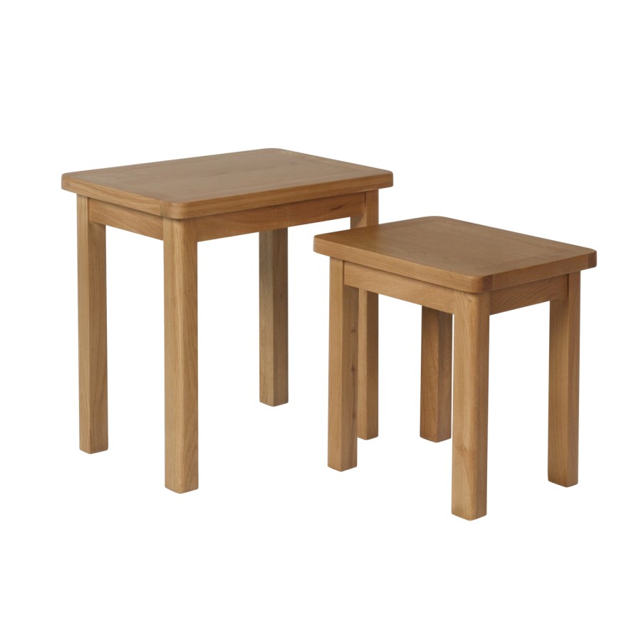 Set of 2 Oak Nest of Tables