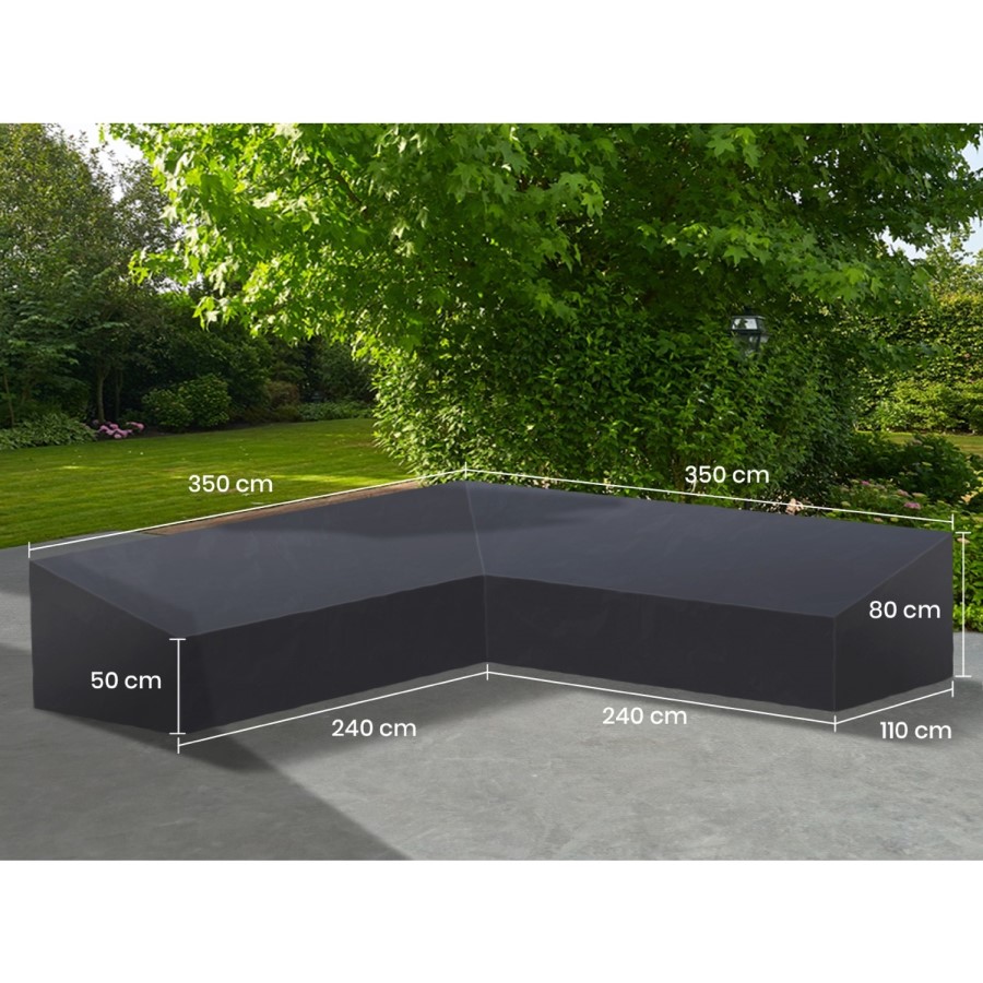 Fitz Roy Corner Garden Cover