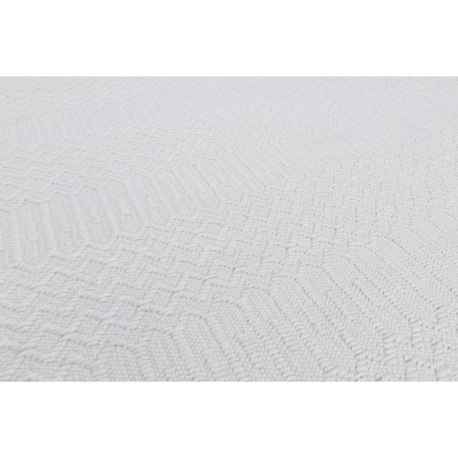 Halsey Indoor/Outdoor White Rug 200x290cm