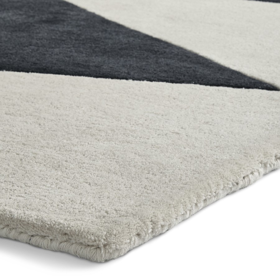 Inaluxe Crystal Black & White Patterned Rug - 120x170cm