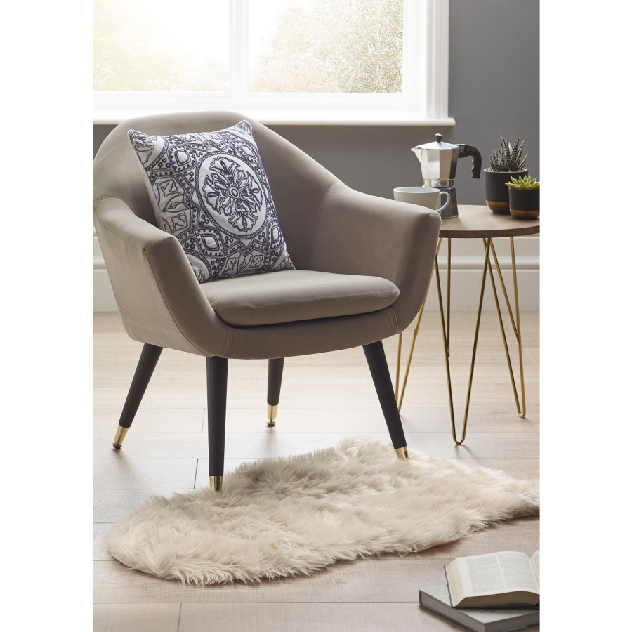 Beige Faux Sheepskin Rug - 60x90cm - Luxe