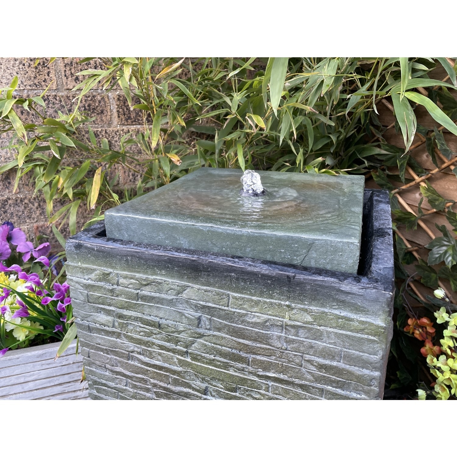 Resin Cube Water Feature - Tranquillity - Furniture123