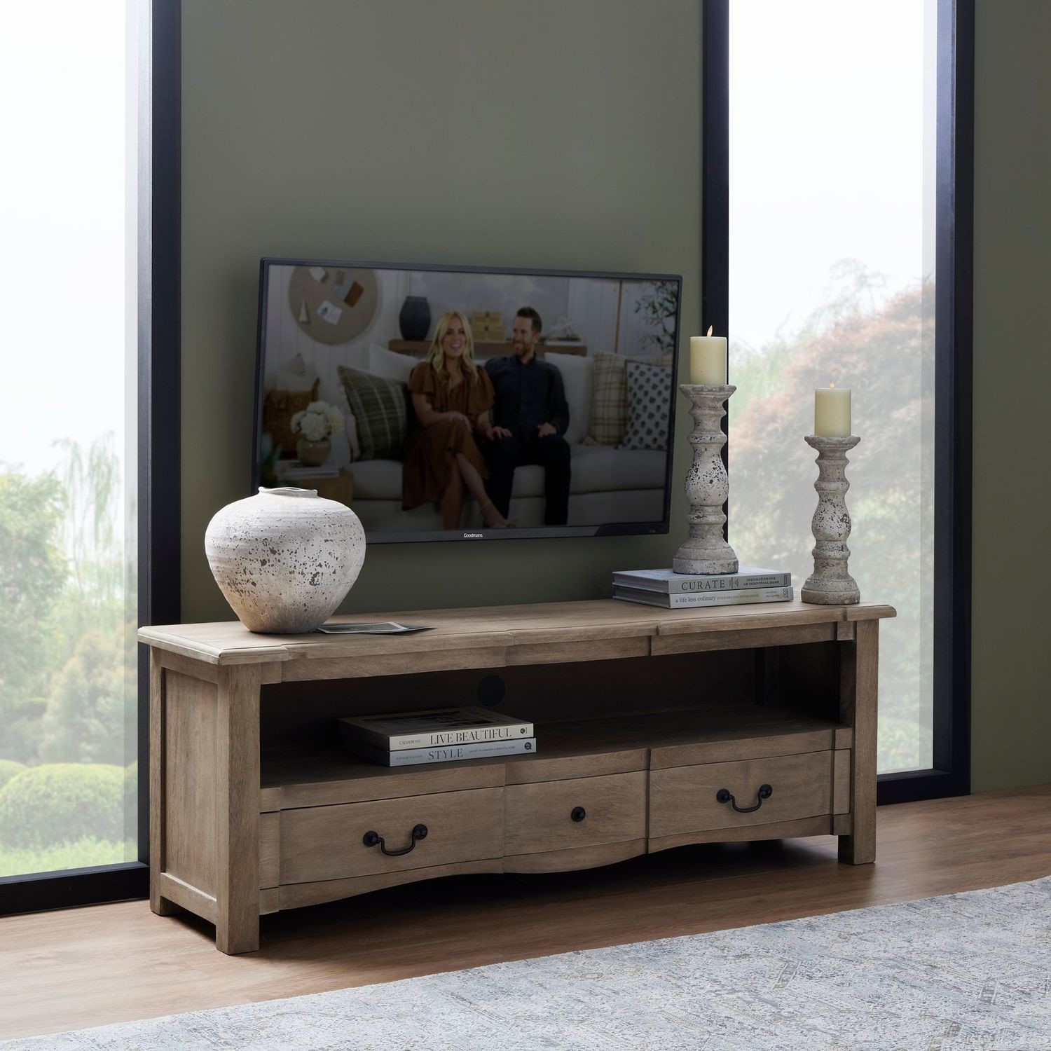 Photo of Copgrove collection 1 drawer media unit