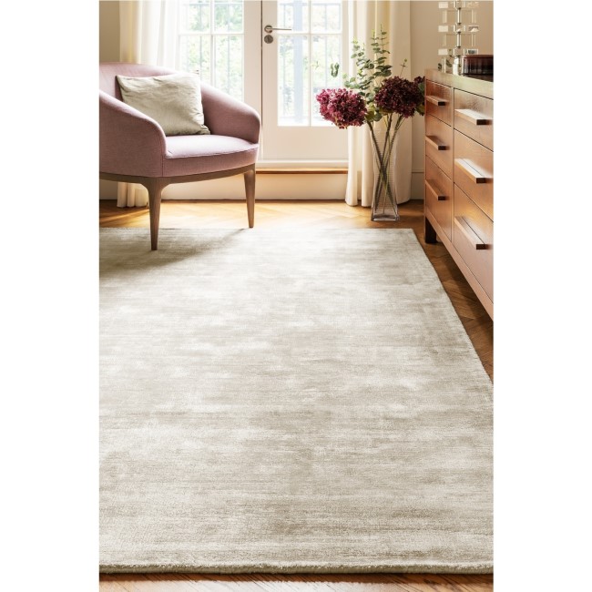 Large Beige Rug - 340 x 240 cm - Blade