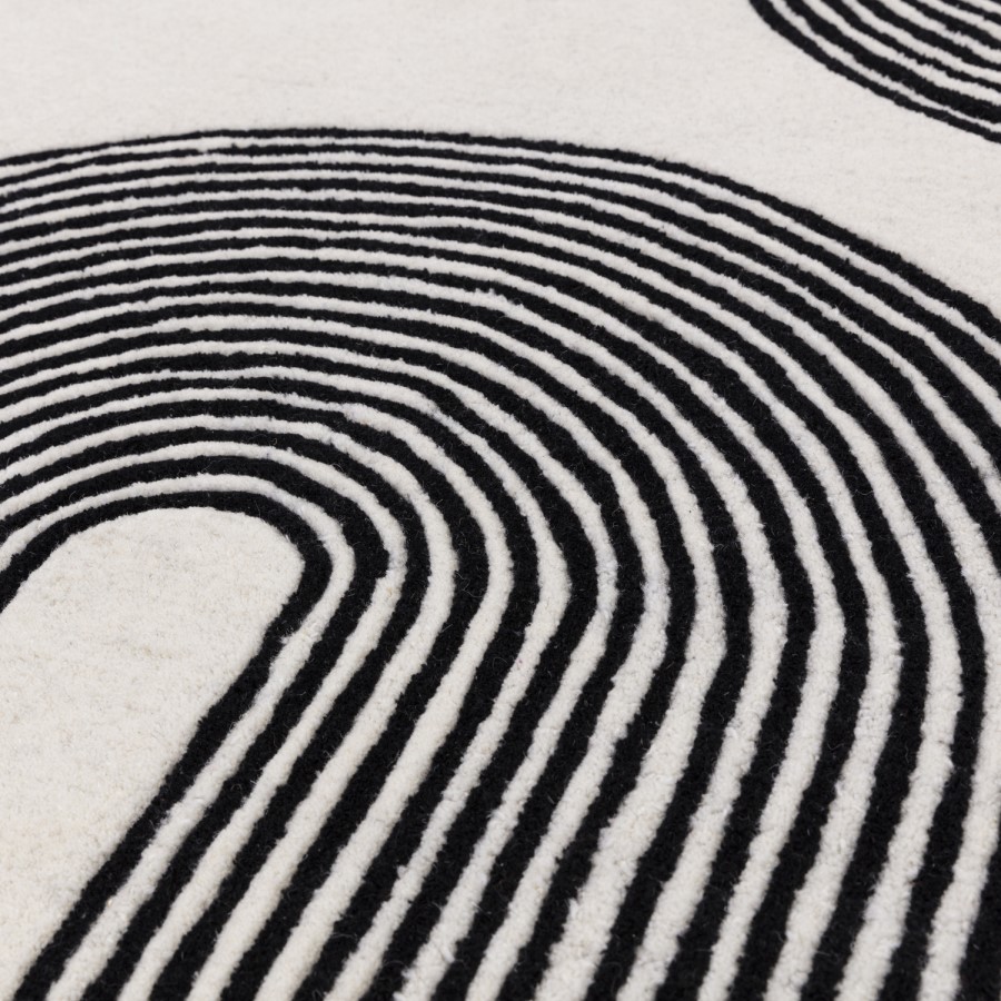 Retro Black & Cream Rug with Abstract Lines - 230 x 160 cm - Arches ...