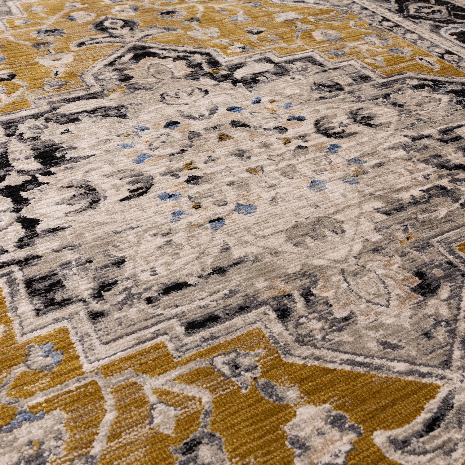 Large Distressed Persian Gold Rug - 290 x 200 cm - Medallion ...