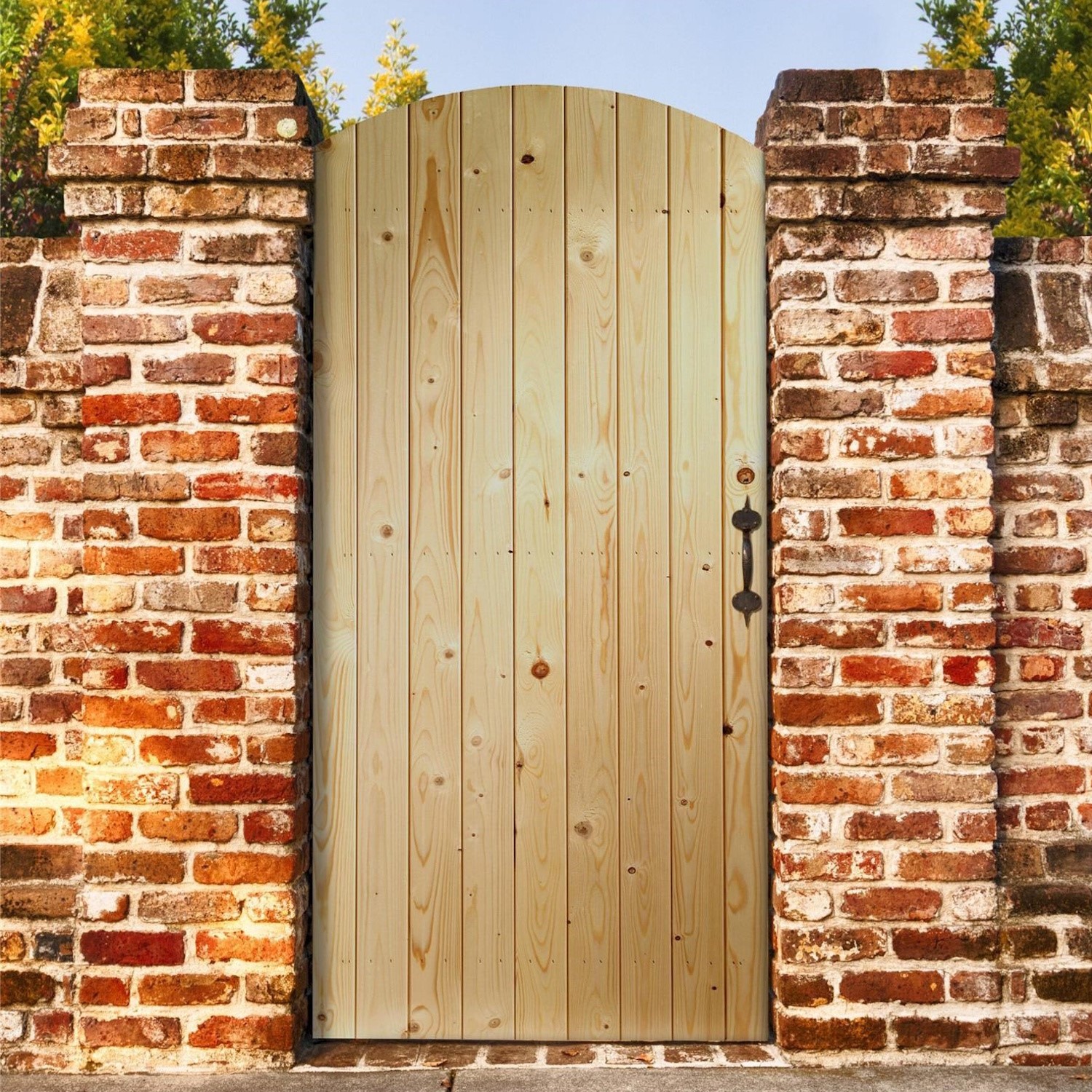 Xl Joinery Brown Wooden Pine Ledged & Braced Arched Top Garden Gate - Unfinished 1981 X 762 X 44 Mm