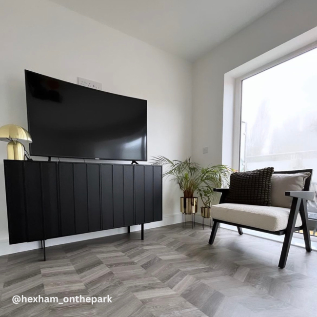 Large Black Oak Sideboard - 4 Doors - Helmer