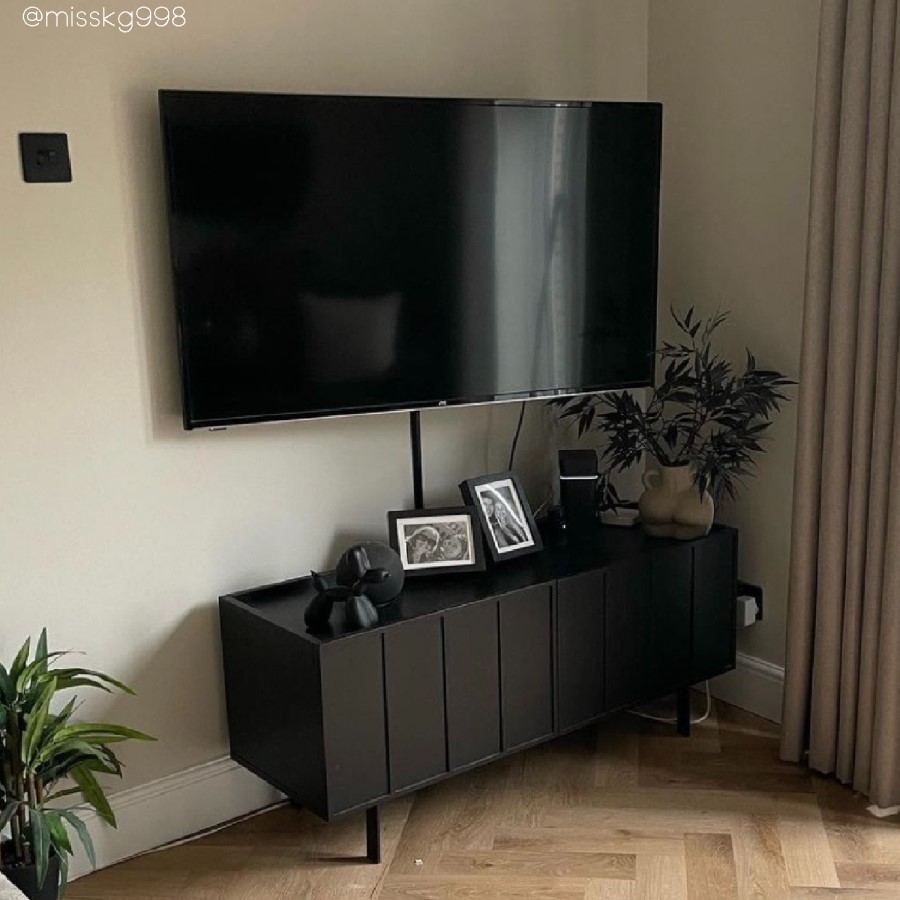 GRADE A2 - Small Black Oak TV Stand with Storage - TV's up to 50" - Helmer