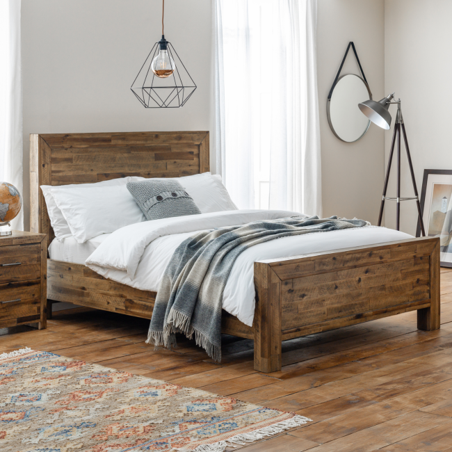 Rustic Oak Super King Bed Frame with Footboard Hoxton Julian Bowen