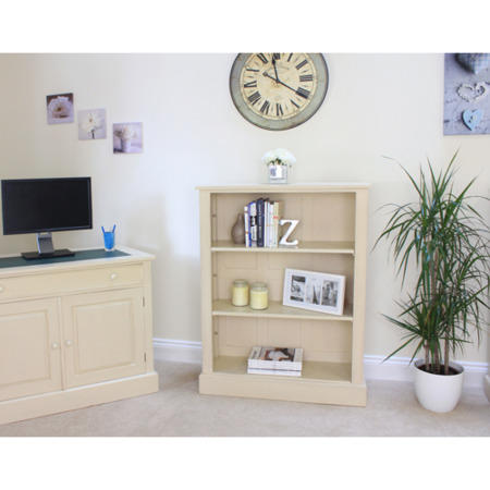 Baumhaus Cadence Low Open Bookcase in cream