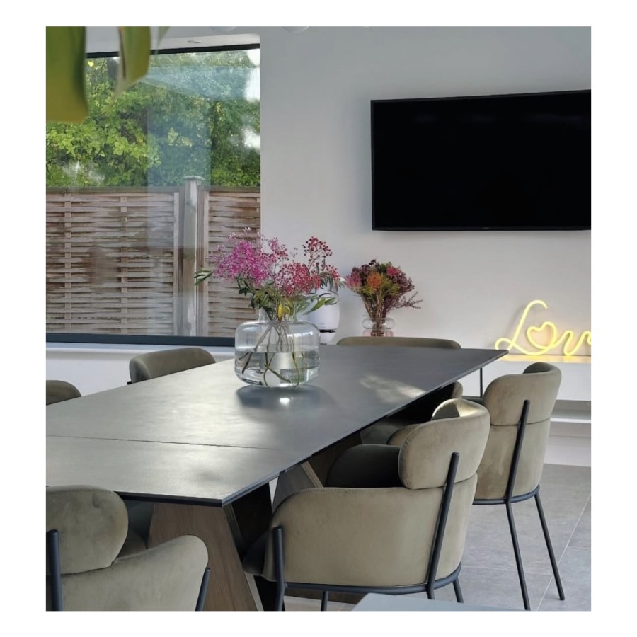 Set of 2 Green Velvet Curved Dining Chairs - Isla