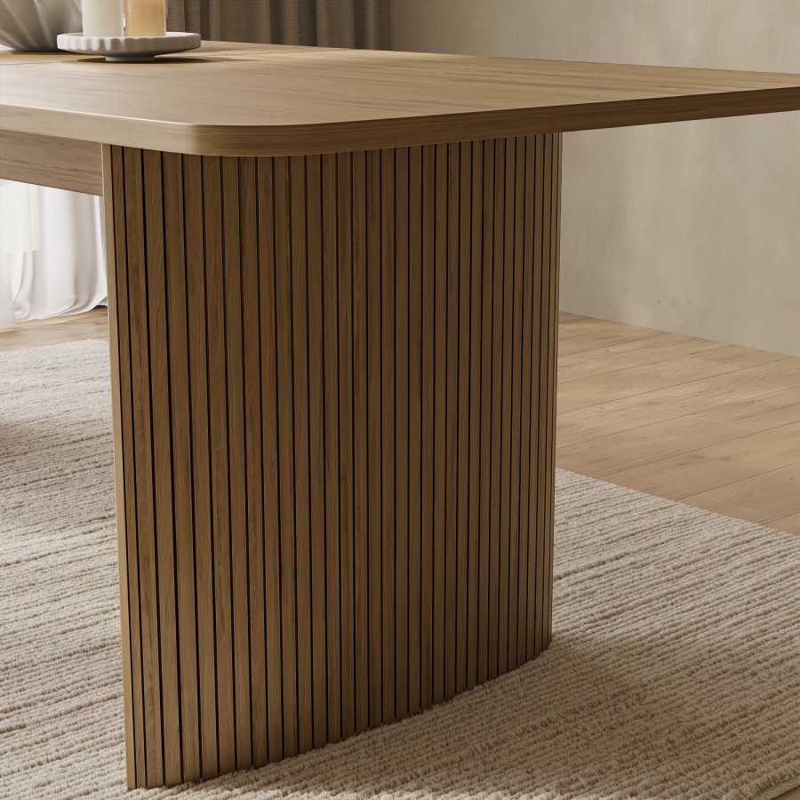 Large Oak Extendable Dining Table - Seats 6 - 8 - Jarel