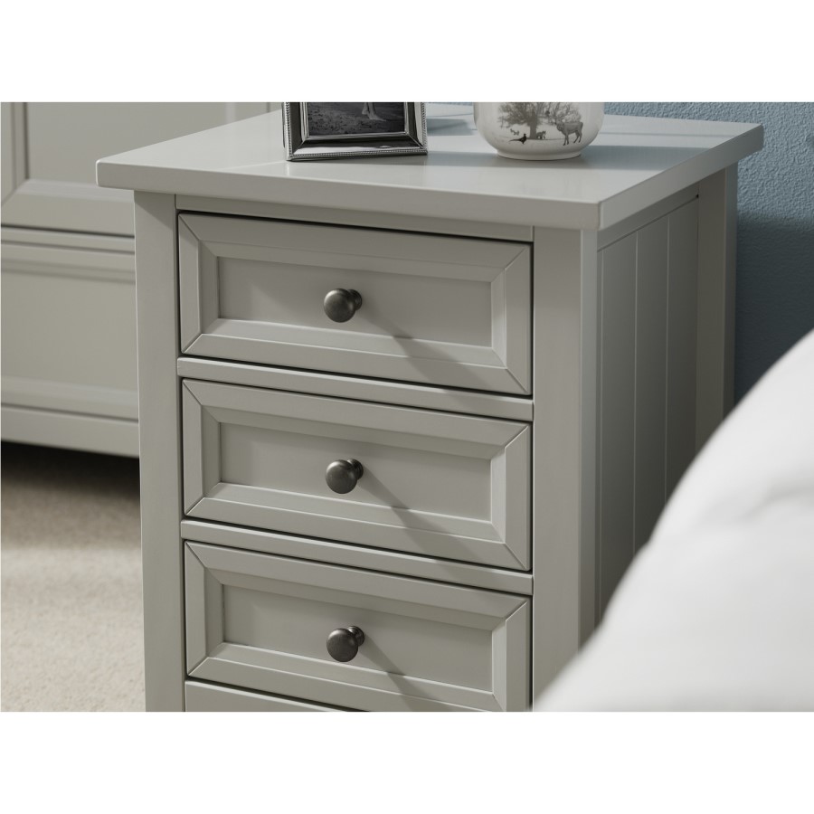 GRADE A1 - Julian Bowen Maine 3 Drawer Bedside Table in Grey