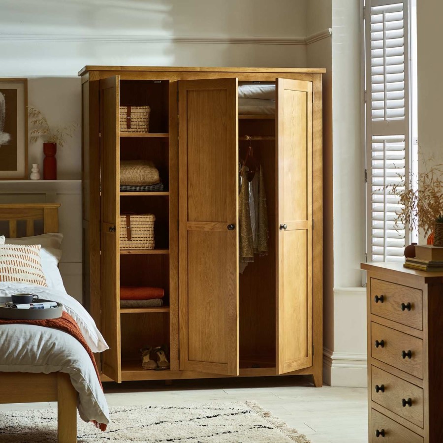 Solid Oak 3 Door Triple Wardrobe - Marlborough - Julian Bowen