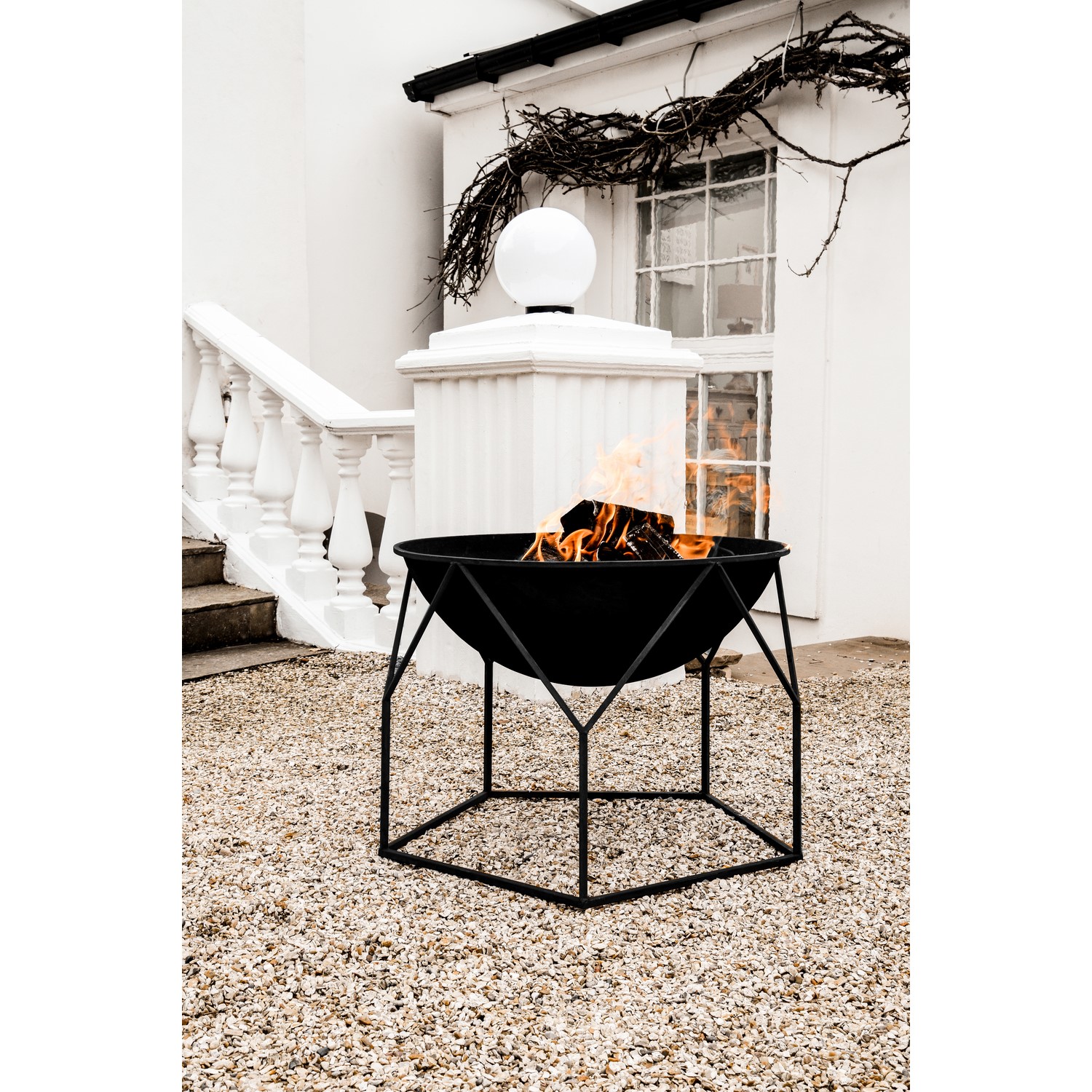 Read more about Ivyline outdoor buckingham firebowl black