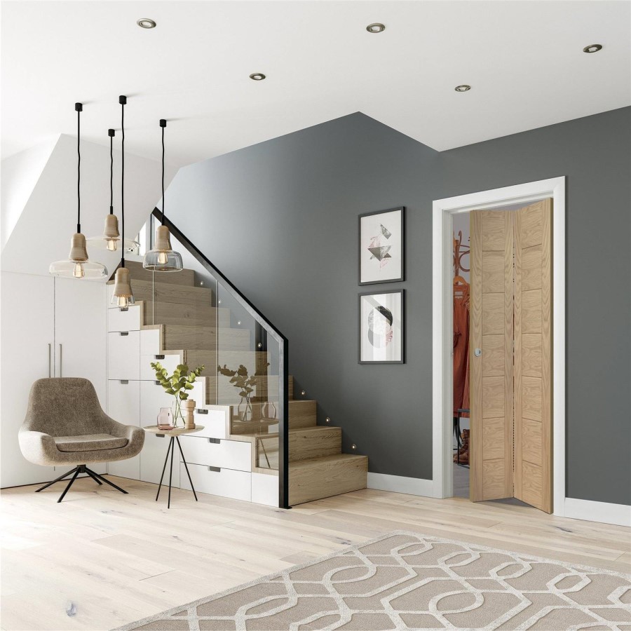 Palermo Bi-Fold Internal Oak Door - Unfinished, 1981 x 686 x 35 mm