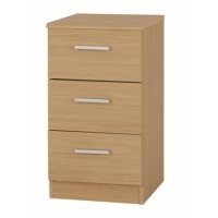 Shaker 3 Drawer Bedside Table in Oak  
