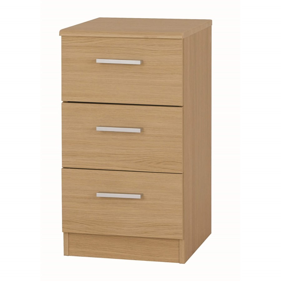 Shaker 3 Drawer Bedside Table in Oak  