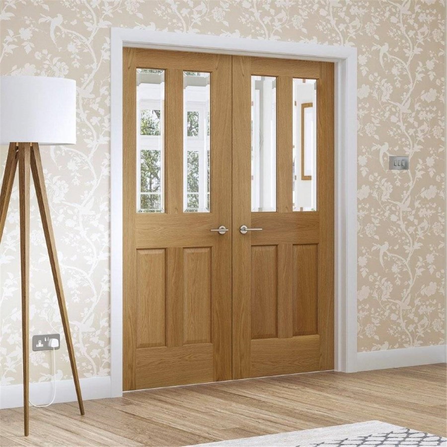 Malton Pre-Finished Internal Oak Door with Clear Bevelled Glass - Pre-Finished, 1981 x 686 x 35 mm