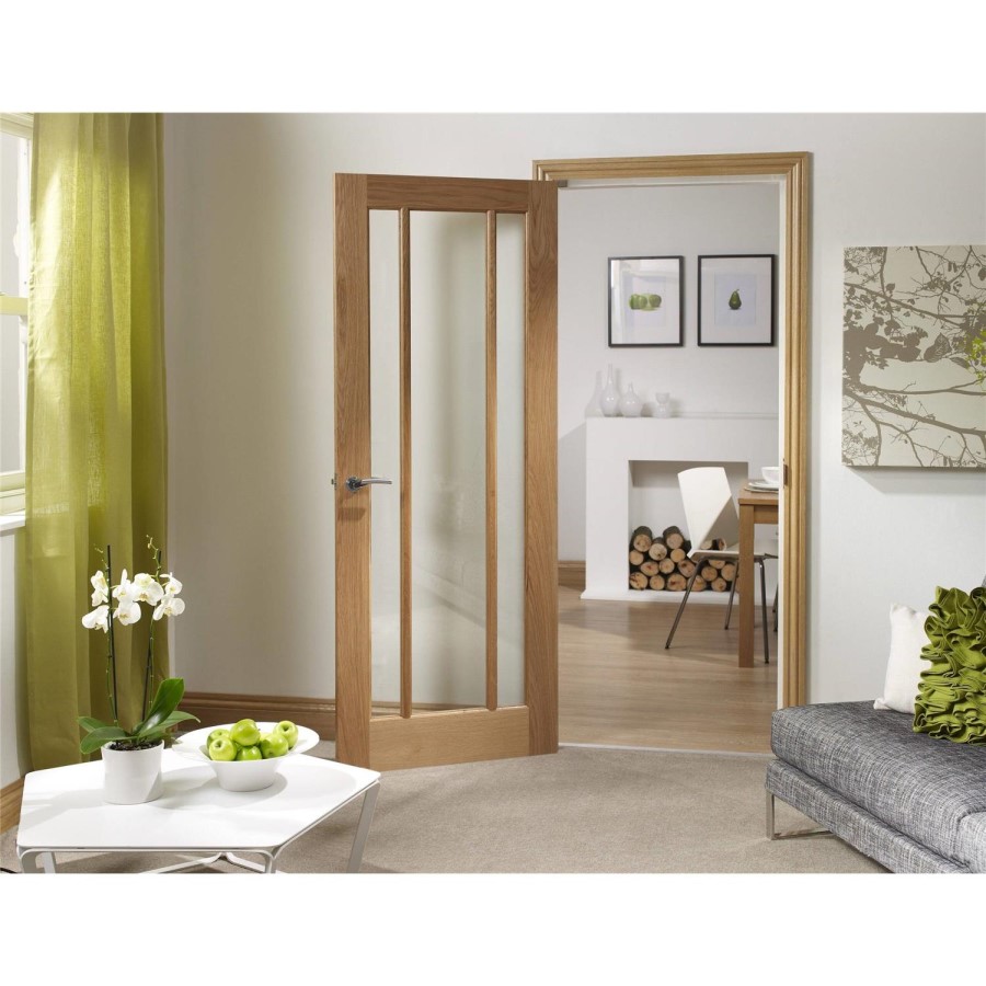Internal Oak Door Glazed Door with Clear Glass - Pre-Finished - 1981 x 610 x 35mm - Worcester - XL Joinery