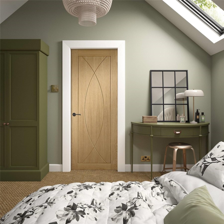 Internal Oak FD30 Fire Door - Pre-Finished - 1981 x 686 x 44mm - Pesaro - XL Joinery