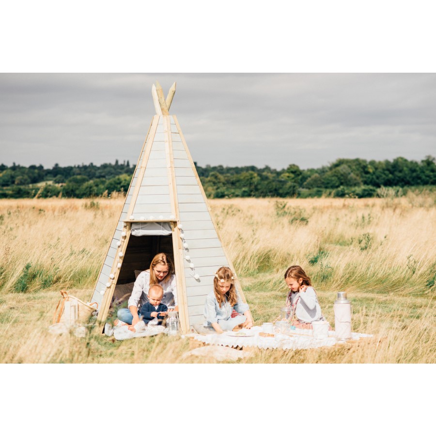 Plum Great Wooden Teepee Hideaway