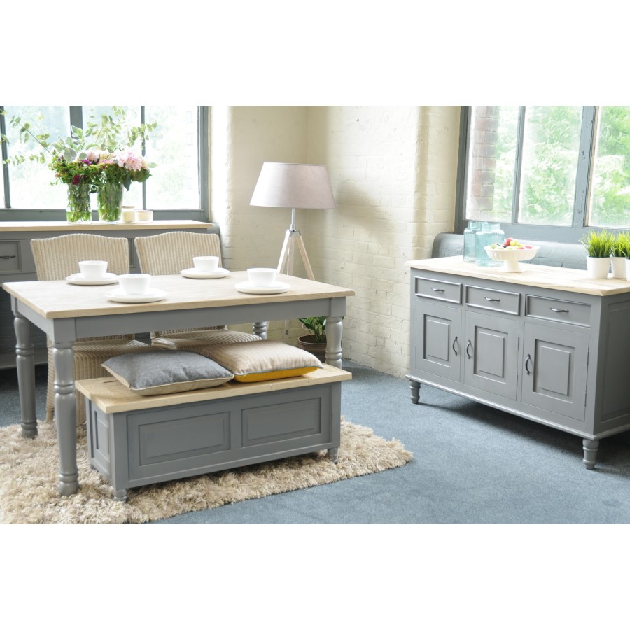 Signature North Chloe Country Dining Table